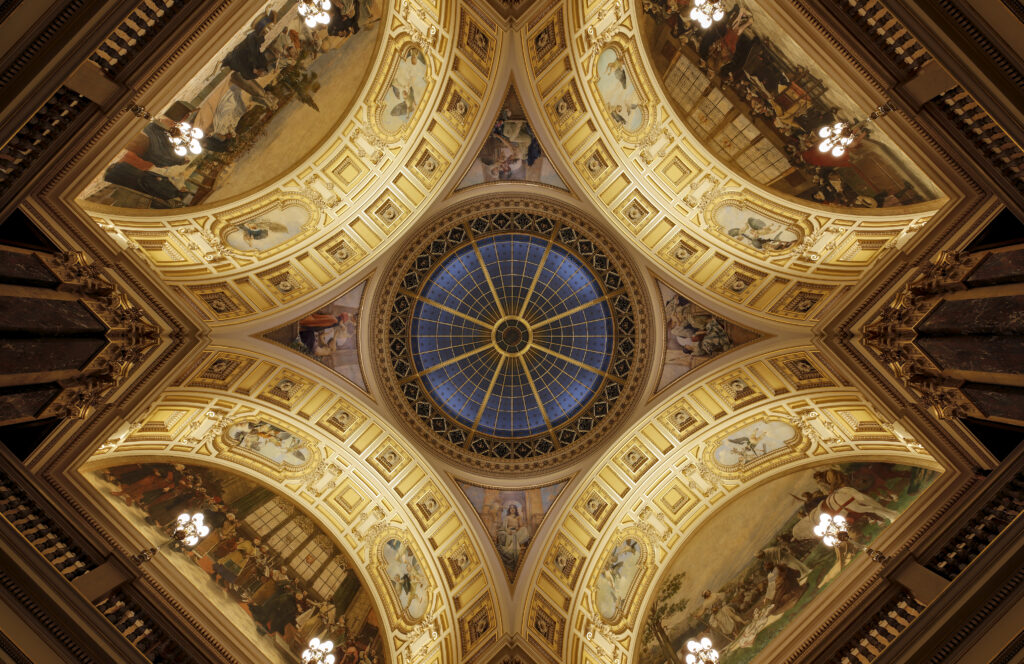 Le musée national de Prague.